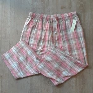 NWT Erika Petite Pink Striped Capris